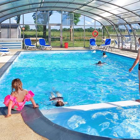 Camping Le Clos De Balleroy Exterior foto