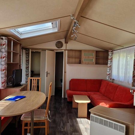 Camping Le Clos De Balleroy Exterior foto